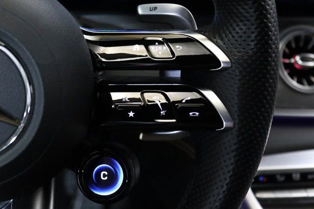 Used 2022 Mercedes-Benz AMG GT 43 image 6