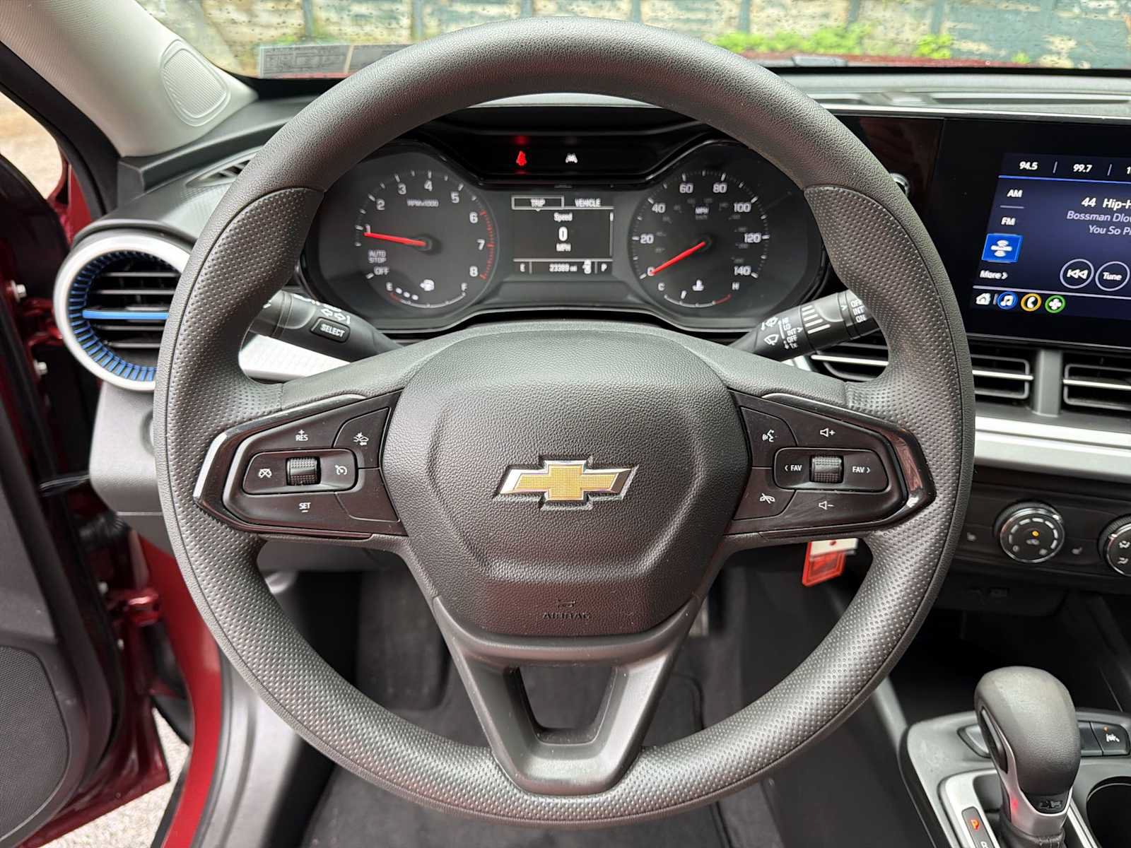 Certified 2024 Chevrolet Trax LS w/ LS Convenience Package FWD image 14