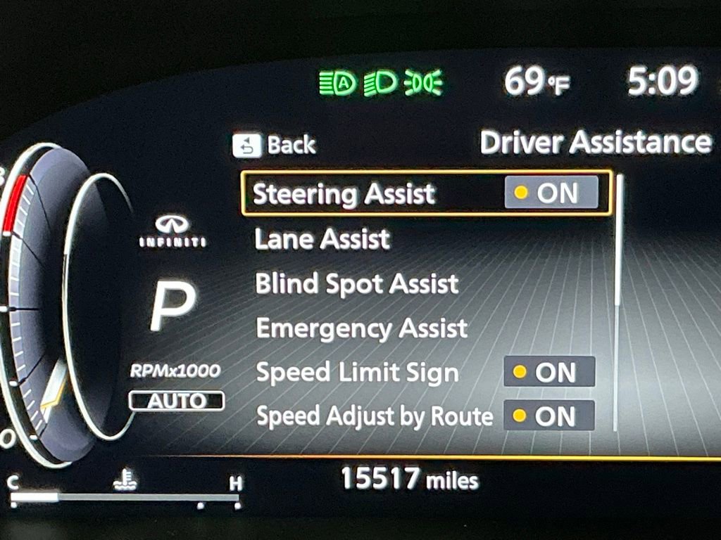 Used 2025 INFINITI QX60 Luxe w/ Vision Package image 14