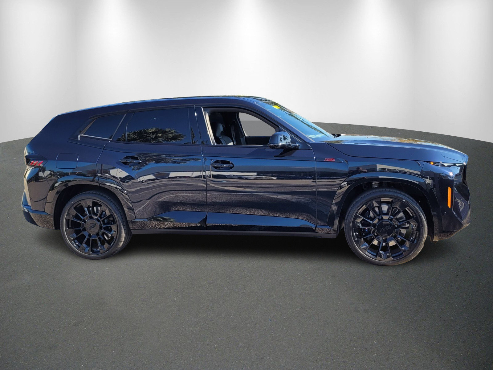 Used 2026 BMW XM Label Red image 8