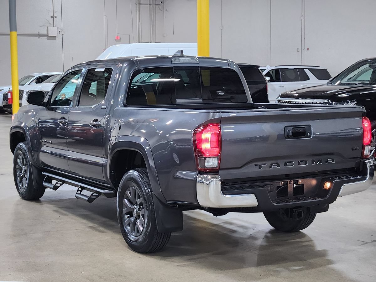 Used 2022 Toyota Tacoma SR5 RWD image 10