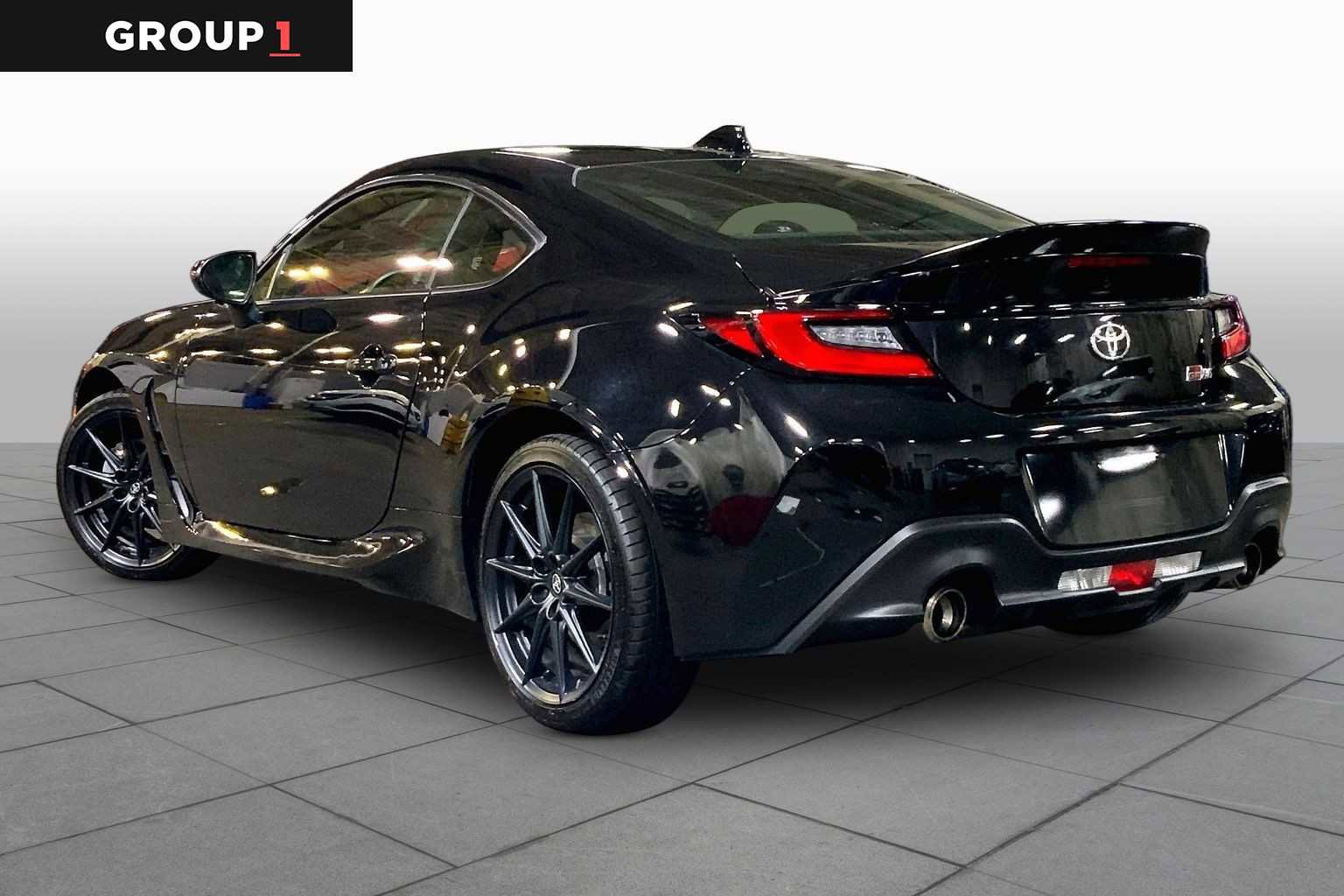 Used 2025 Toyota GR86 Premium w/ ALL Weather Mat Package (TMS) image 10