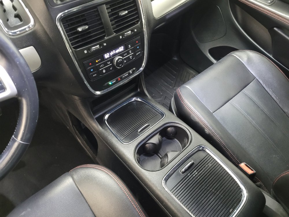 Used 2019 Dodge Grand Caravan GT FWD image 26