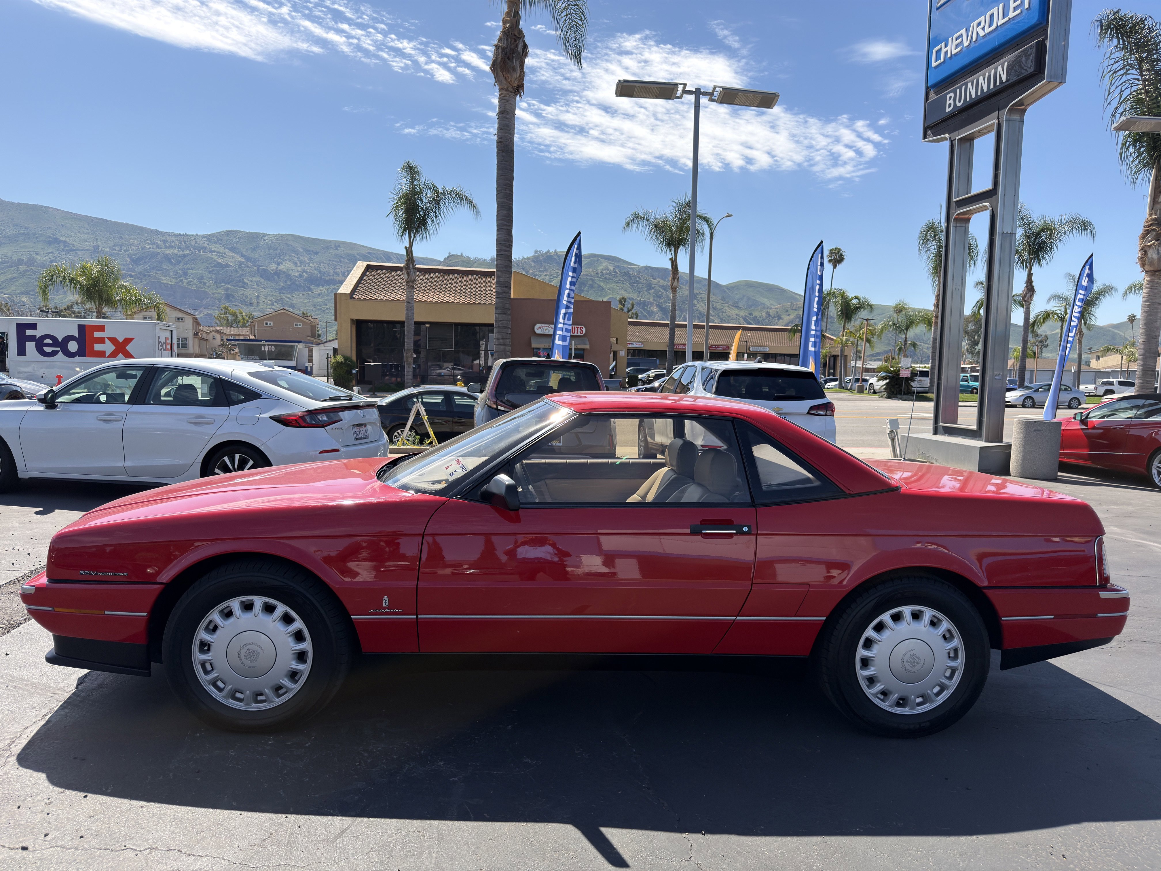 Used 1993 Cadillac Allante image 6
