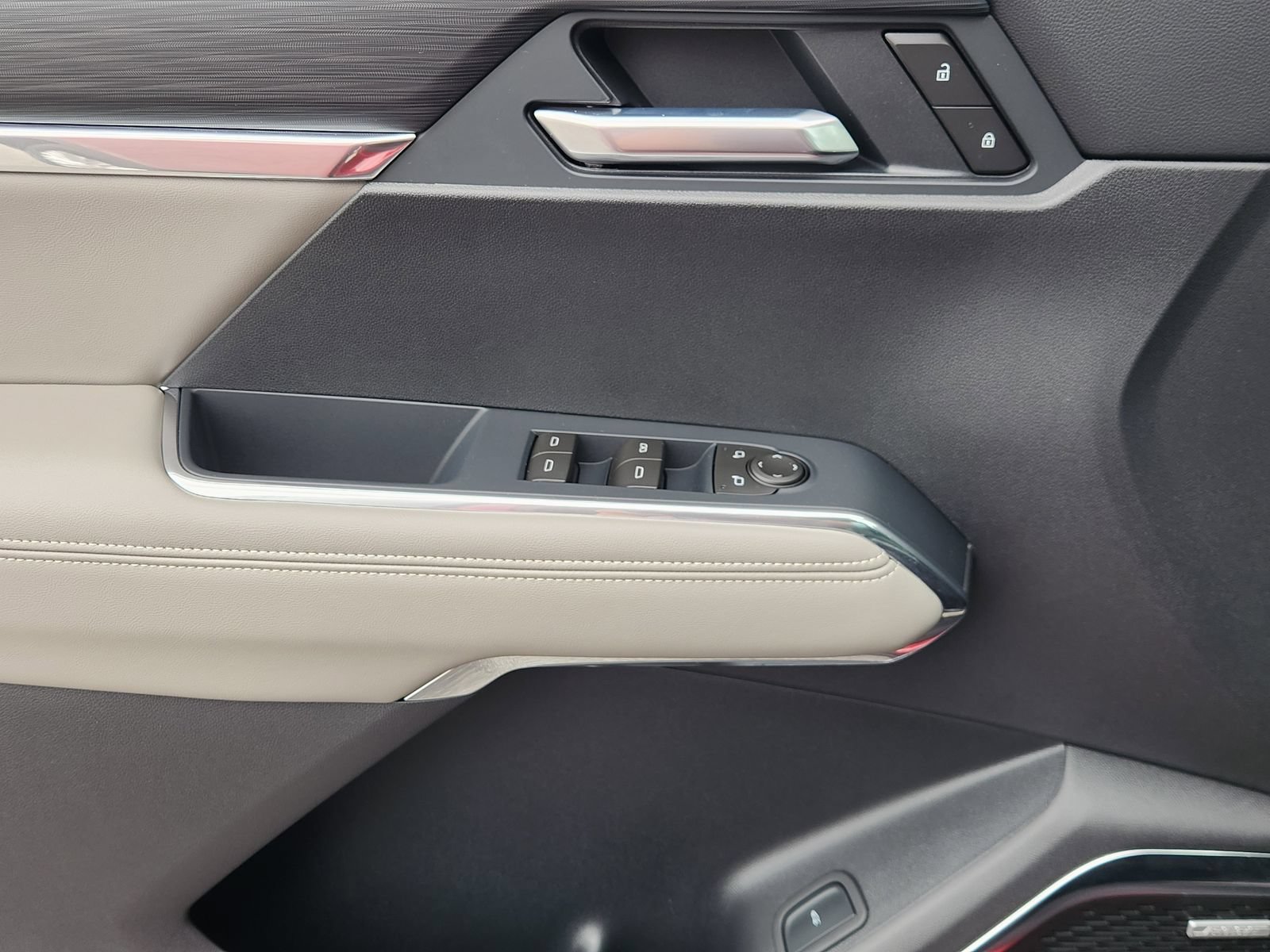 New 2026 GMC Acadia Elevation w/ Elevation Premium Package FWD image 27