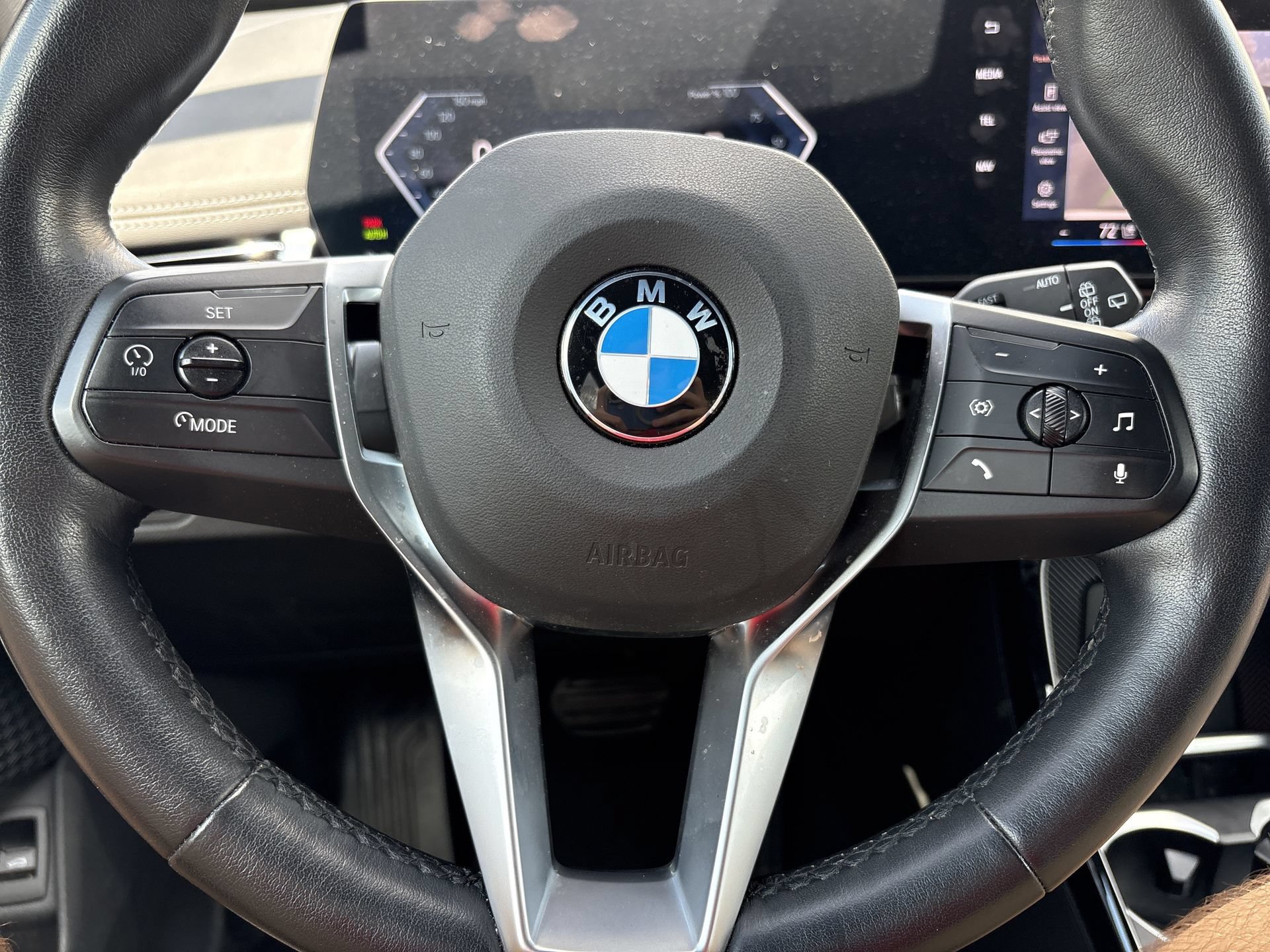 Used 2024 BMW X1 xDrive28i w/ Convenience Package AWD/4WD image 6