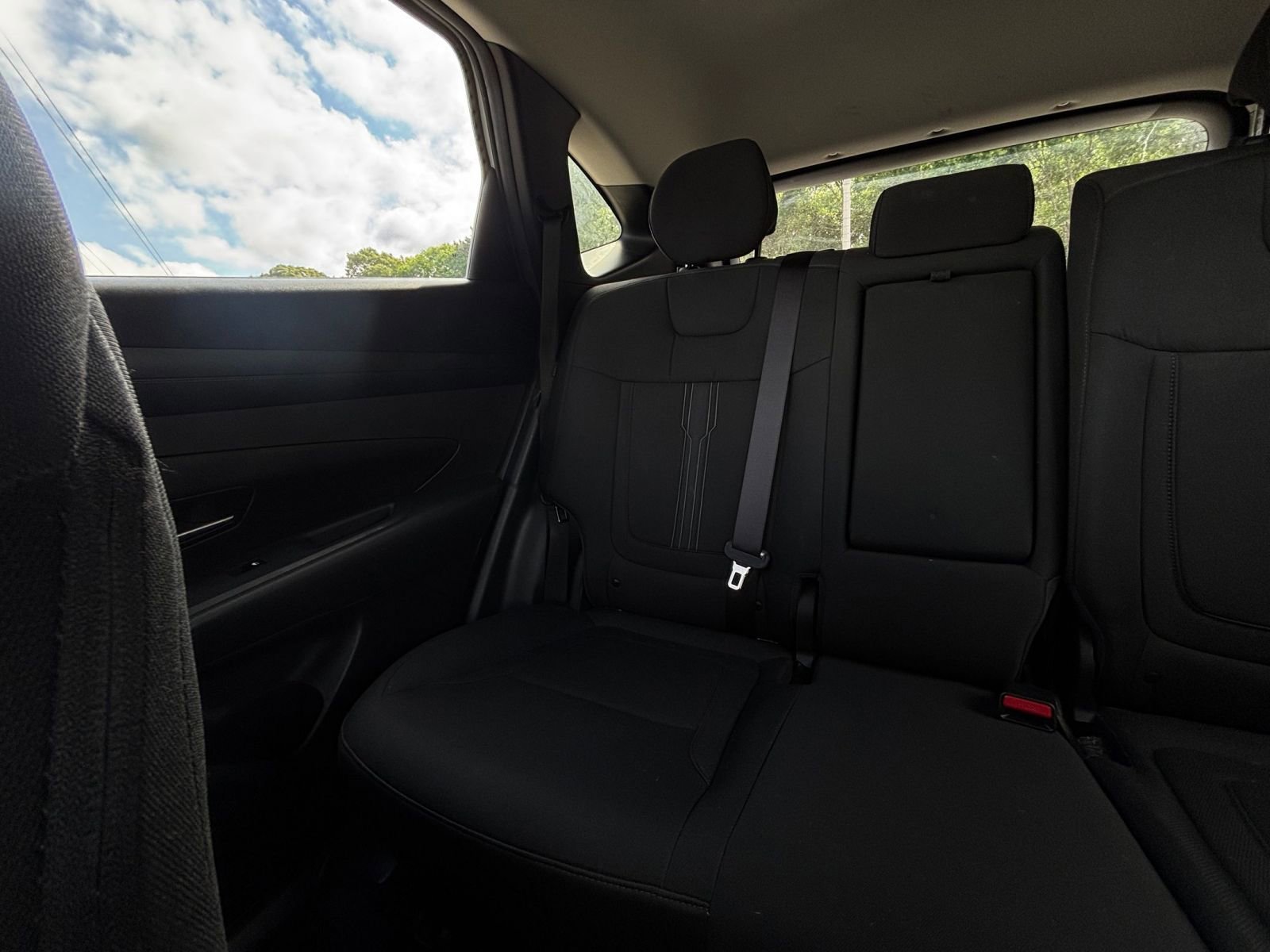 Used 2025 Hyundai Tucson SEL FWD image 42