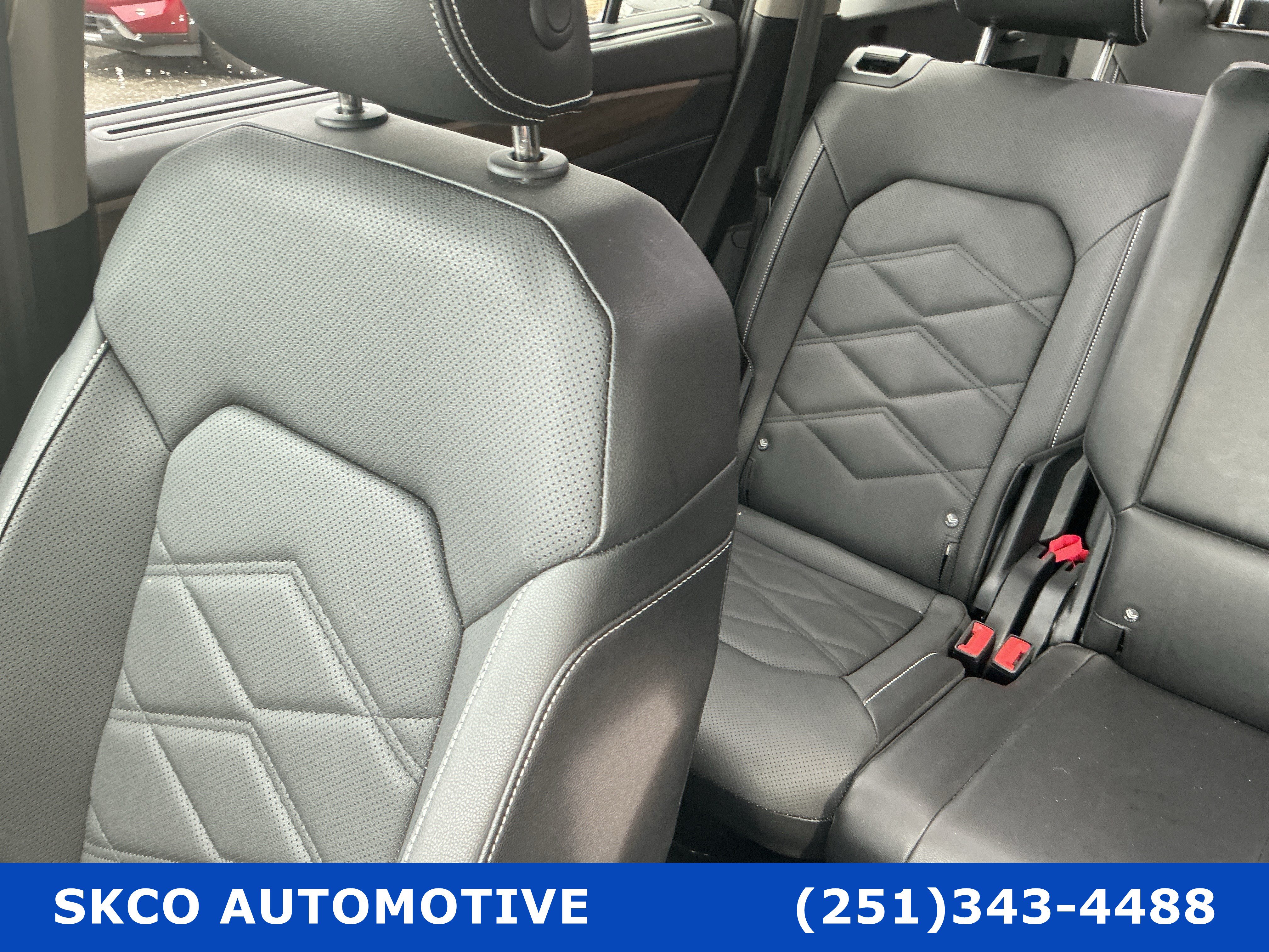 Used 2025 Volkswagen Atlas SE FWD image 27