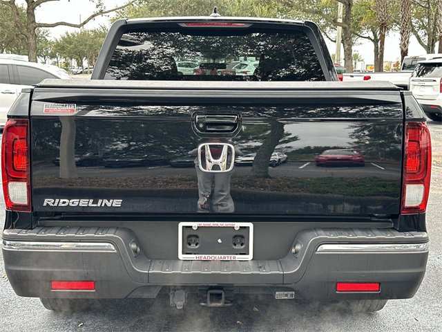 Certified 2017 Honda Ridgeline RTL image 4
