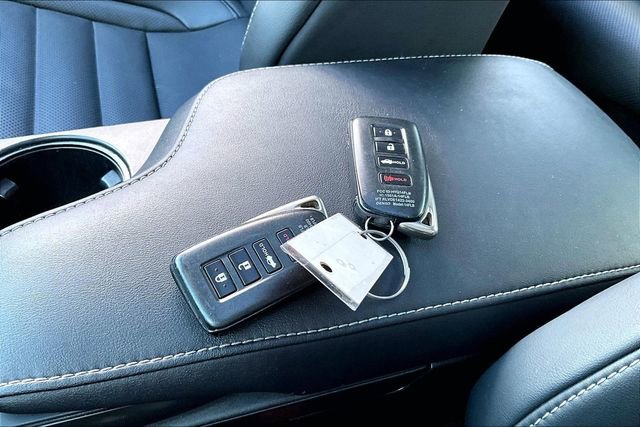 Used 2023 Lexus IS 350 F Sport AWD/4WD image 35