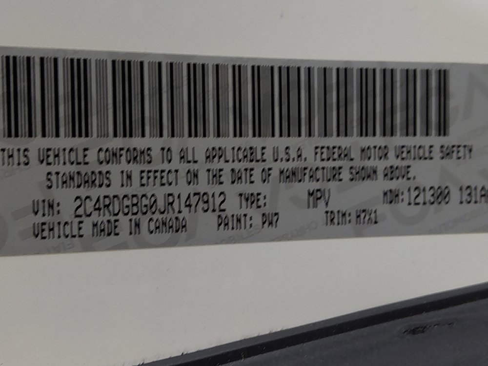 Used 2018 Dodge Grand Caravan SE w/ UConnect Hands-Free Group image 33
