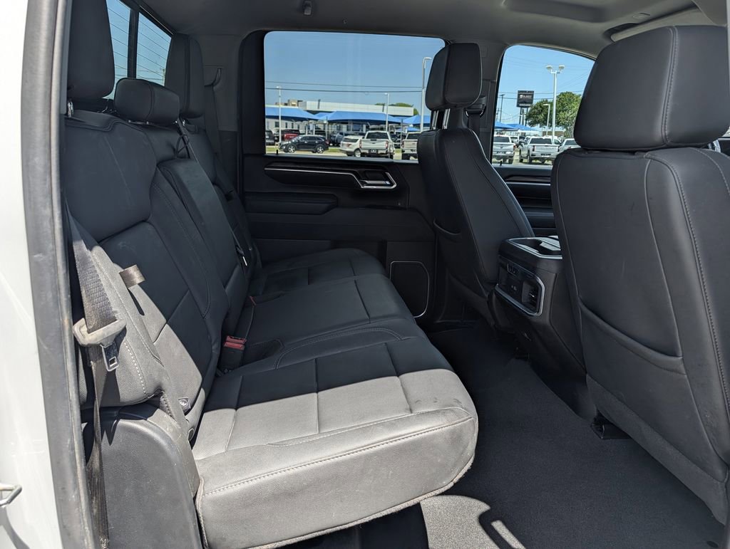 Used 2025 GMC Sierra 2500 SLT w/ SLT Convenience Package AWD/4WD image 30