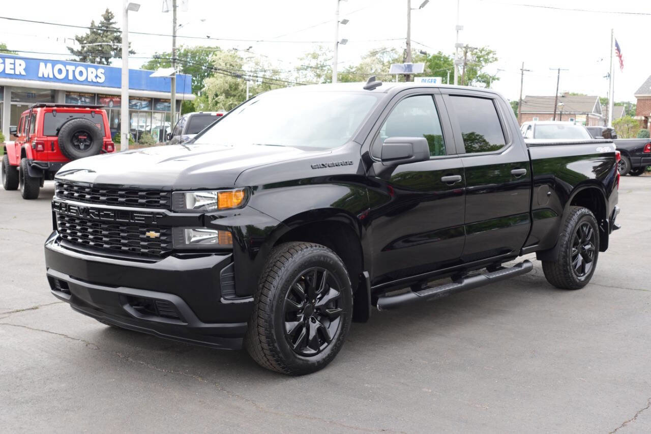 Used 2021 Chevrolet Silverado 1500 Custom w/ Safety Confidence Package AWD/4WD image 2