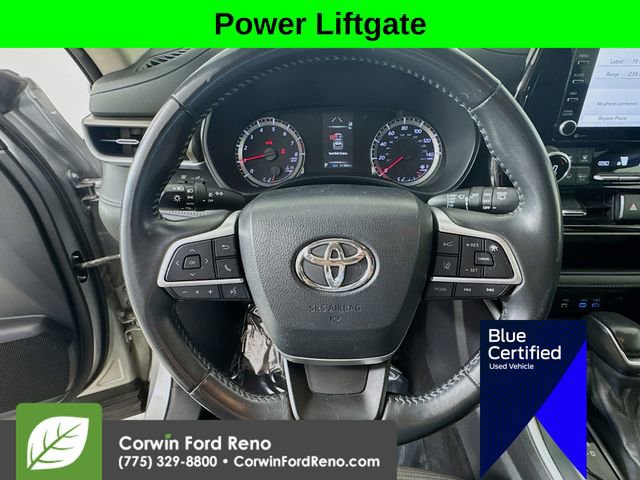 Used 2022 Toyota Highlander LE image 12