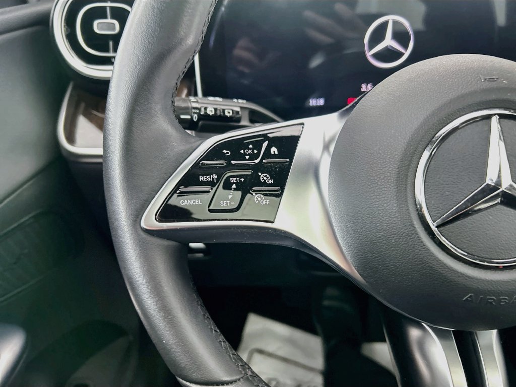 Certified 2026 Mercedes-Benz GLC 300 4MATIC image 11