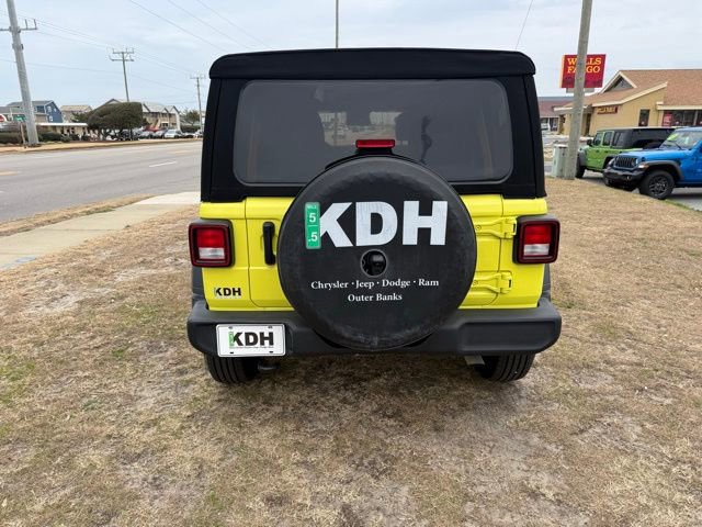 Used 2024 Jeep Wrangler Sport S image 6