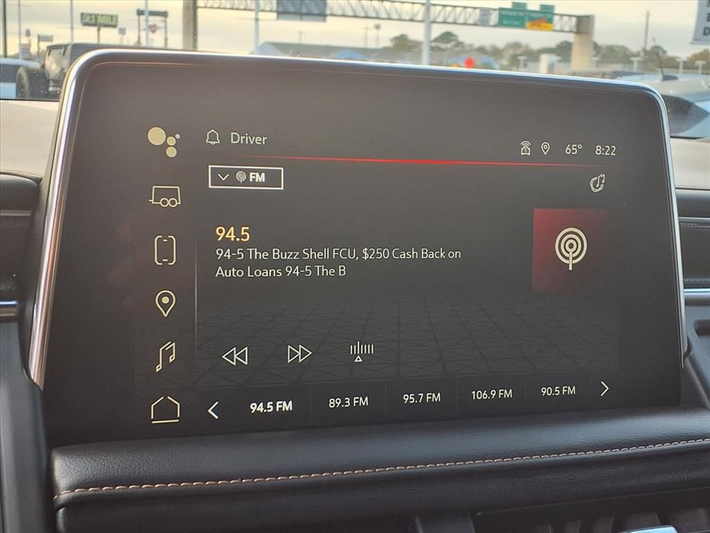 Used 2023 GMC Yukon AT4 image 5