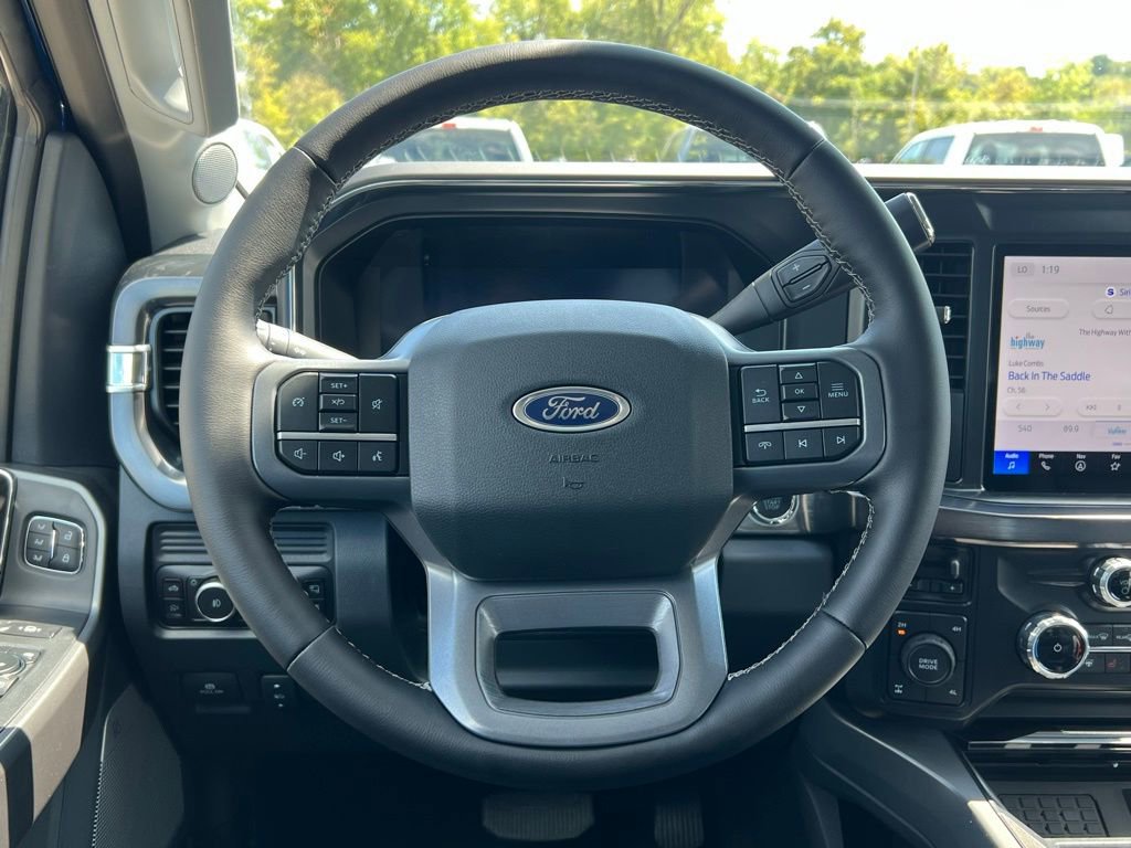 New 2026 Ford F350 Lariat w/ FX4 Off-Road Package image 38