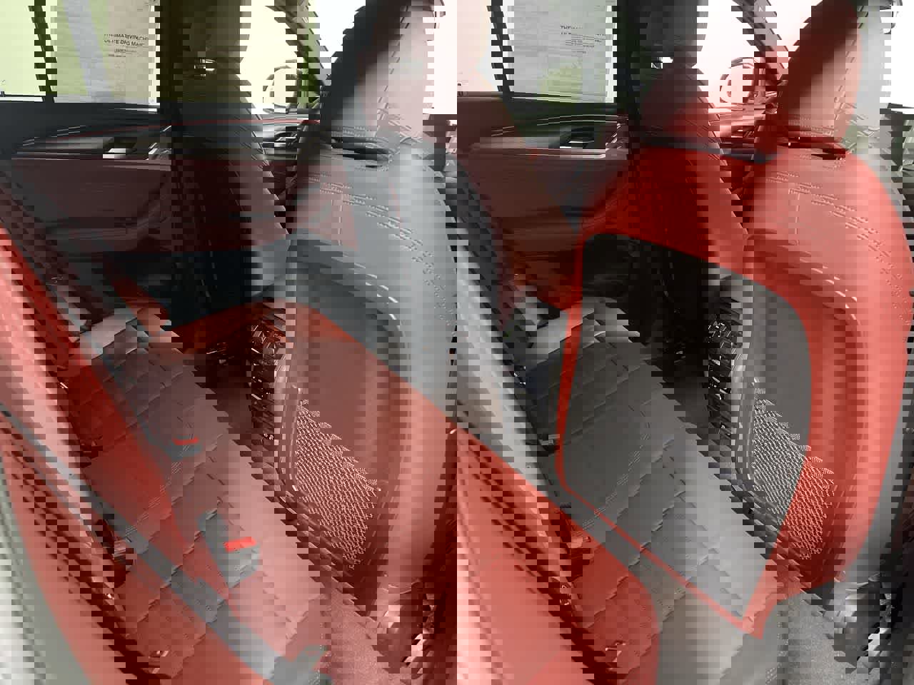 Certified 2023 BMW X4 xDrive30i w/ M Sport Package AWD/4WD image 16