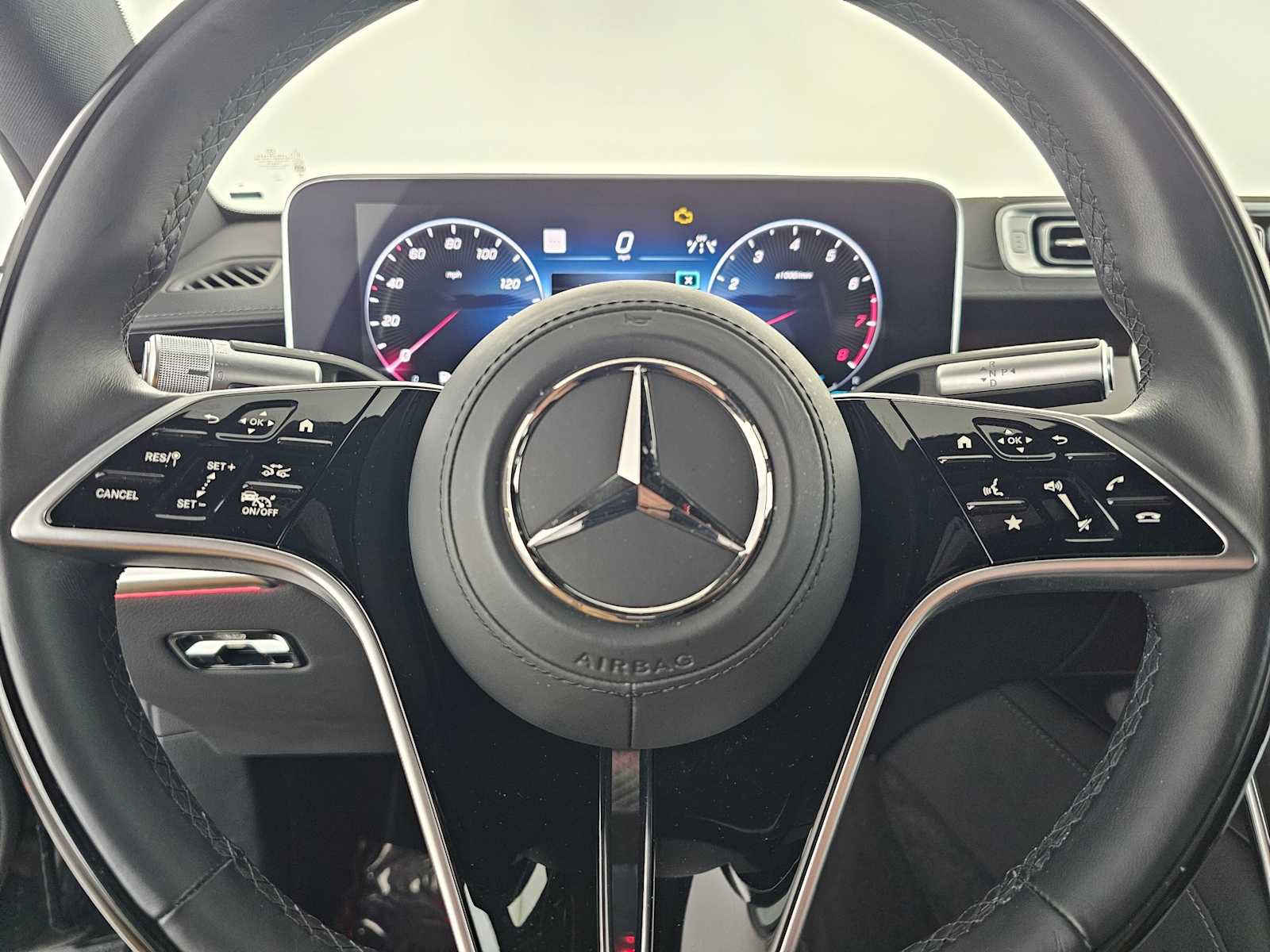 Used 2024 Mercedes-Benz S 500 4MATIC image 22