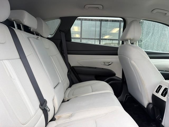 Used 2025 Hyundai Tucson SEL AWD/4WD image 15