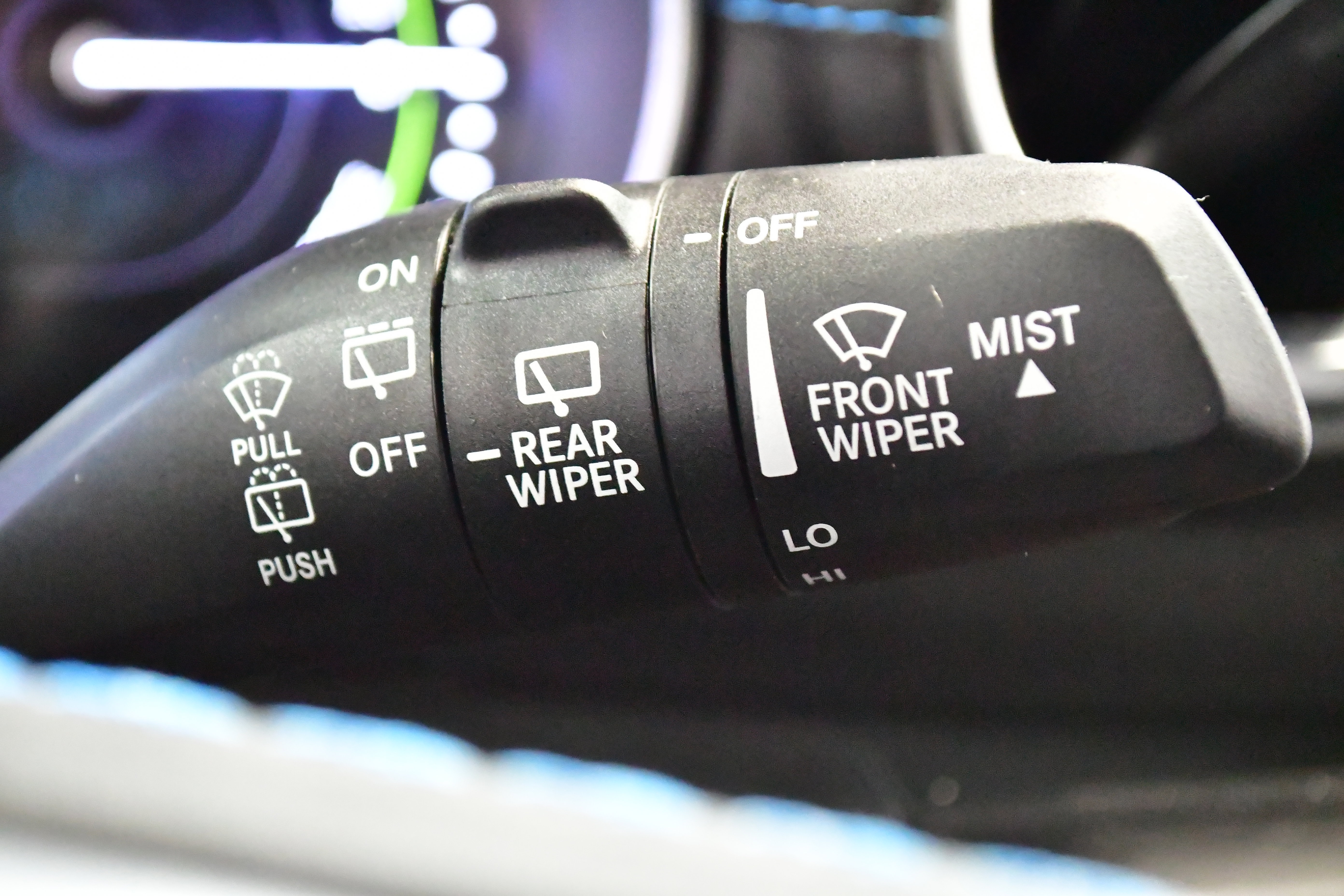 Used 2023 Jeep Wrangler Unlimited Rubicon 4xe w/ Cold Weather Group AWD/4WD image 22