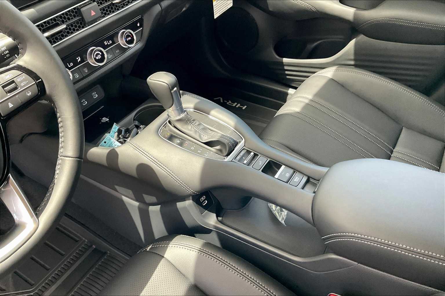 New 2026 Honda HR-V EX-L image 7