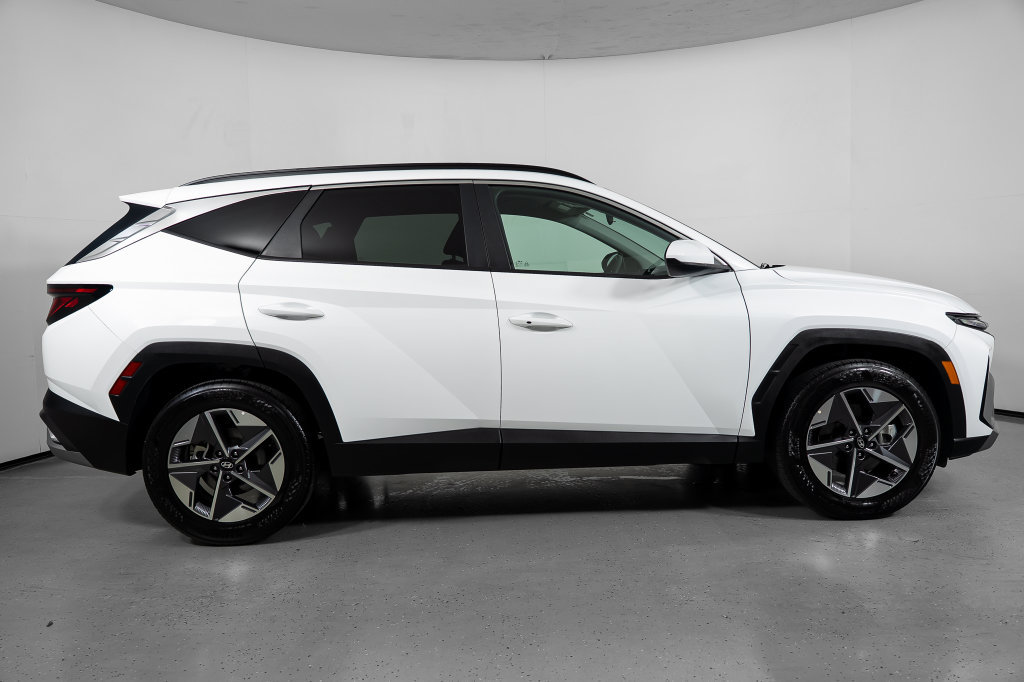 Certified 2026 Hyundai Tucson SEL Plus FWD image 3
