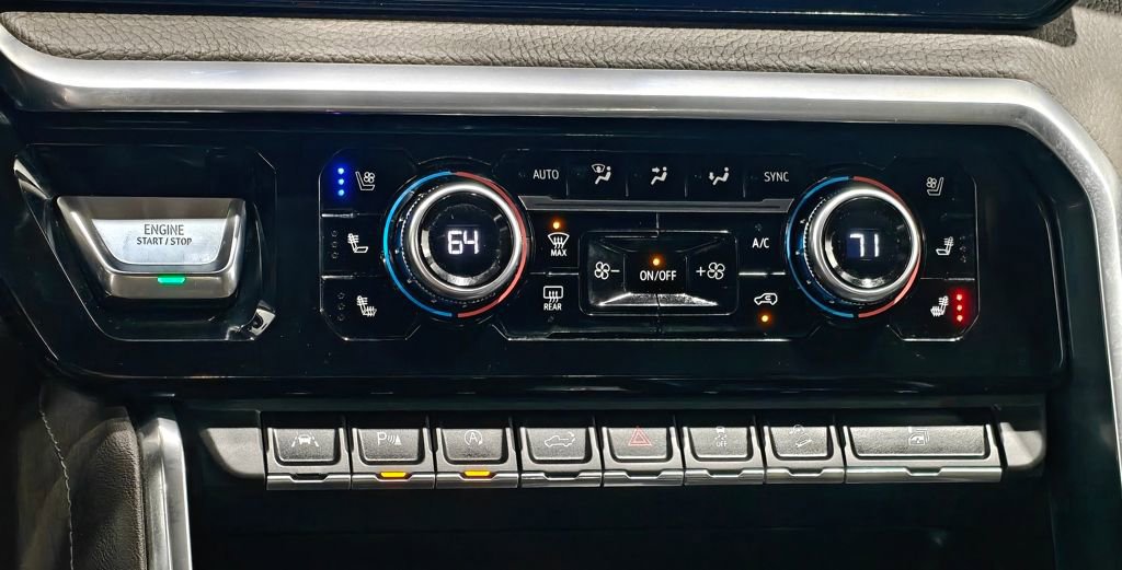 Used 2022 GMC Sierra 1500 Denali w/ Denali Reserve Package image 9