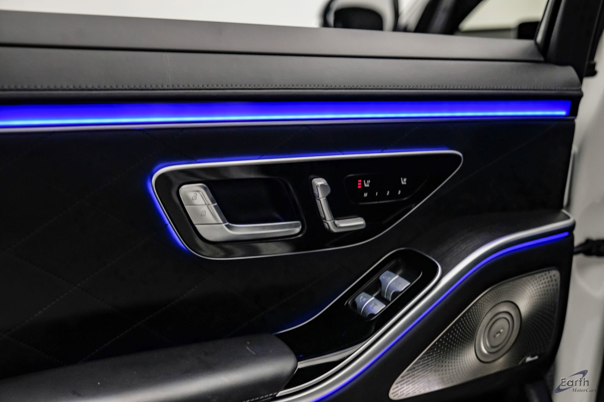 Used 2022 Mercedes-Benz S 580 4MATIC Sedan image 95