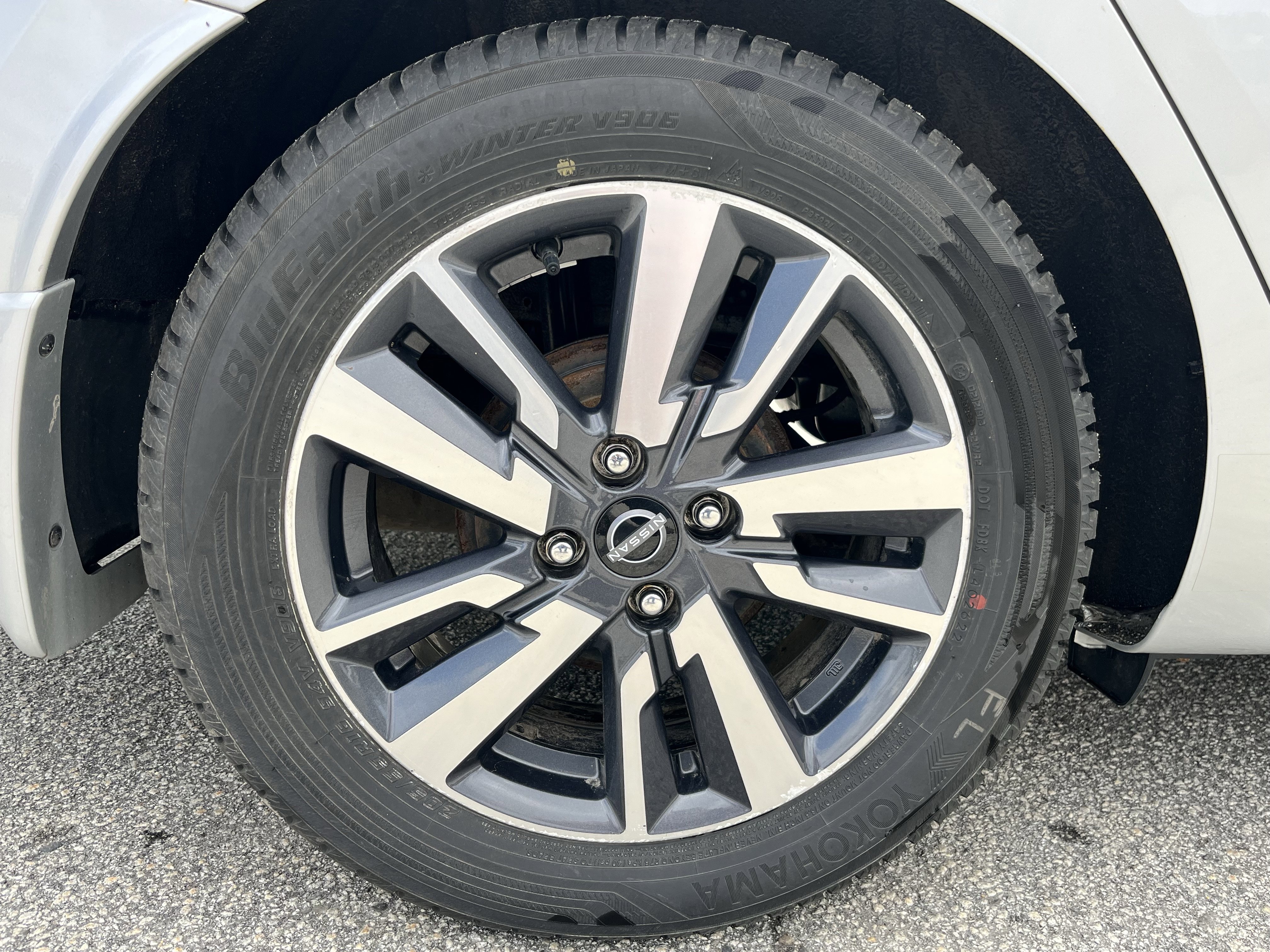 Used 2023 Nissan Versa S w/ S Plus Package FWD image 10