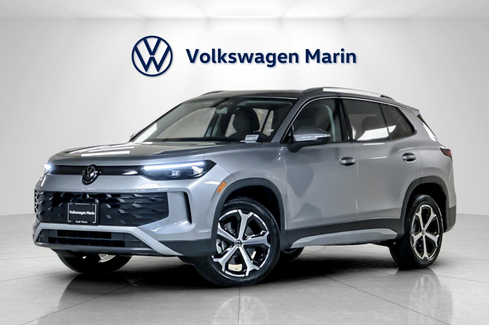 New 2025 Volkswagen Tiguan SE