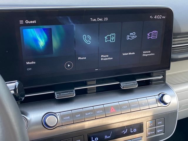 Used 2025 Hyundai Kona SEL image 20