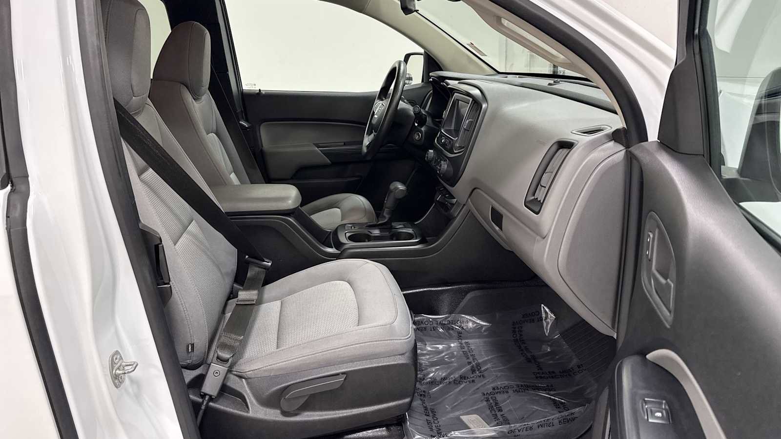 Used 2018 GMC Canyon 2WD Ext Cab 128.3 w/ Convenience Package image 28