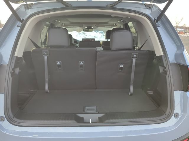 New 2026 Honda Pilot Touring image 11