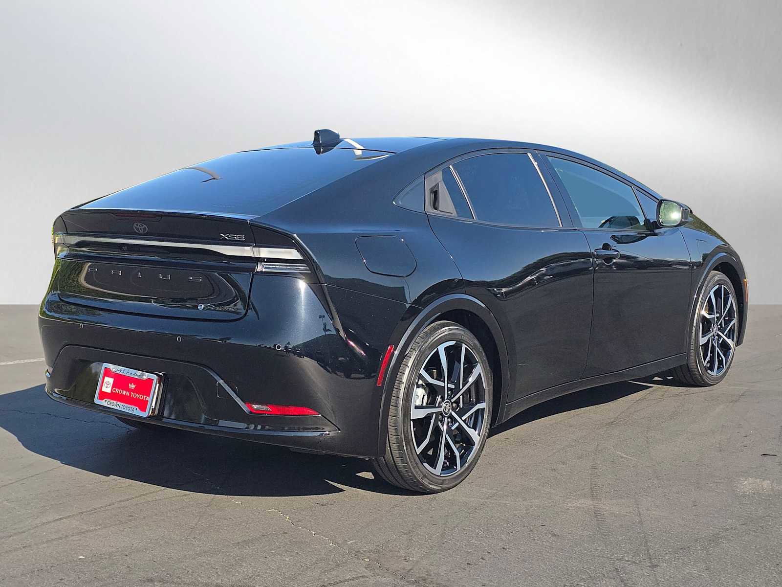 Used 2023 Toyota Prius Prime image 3