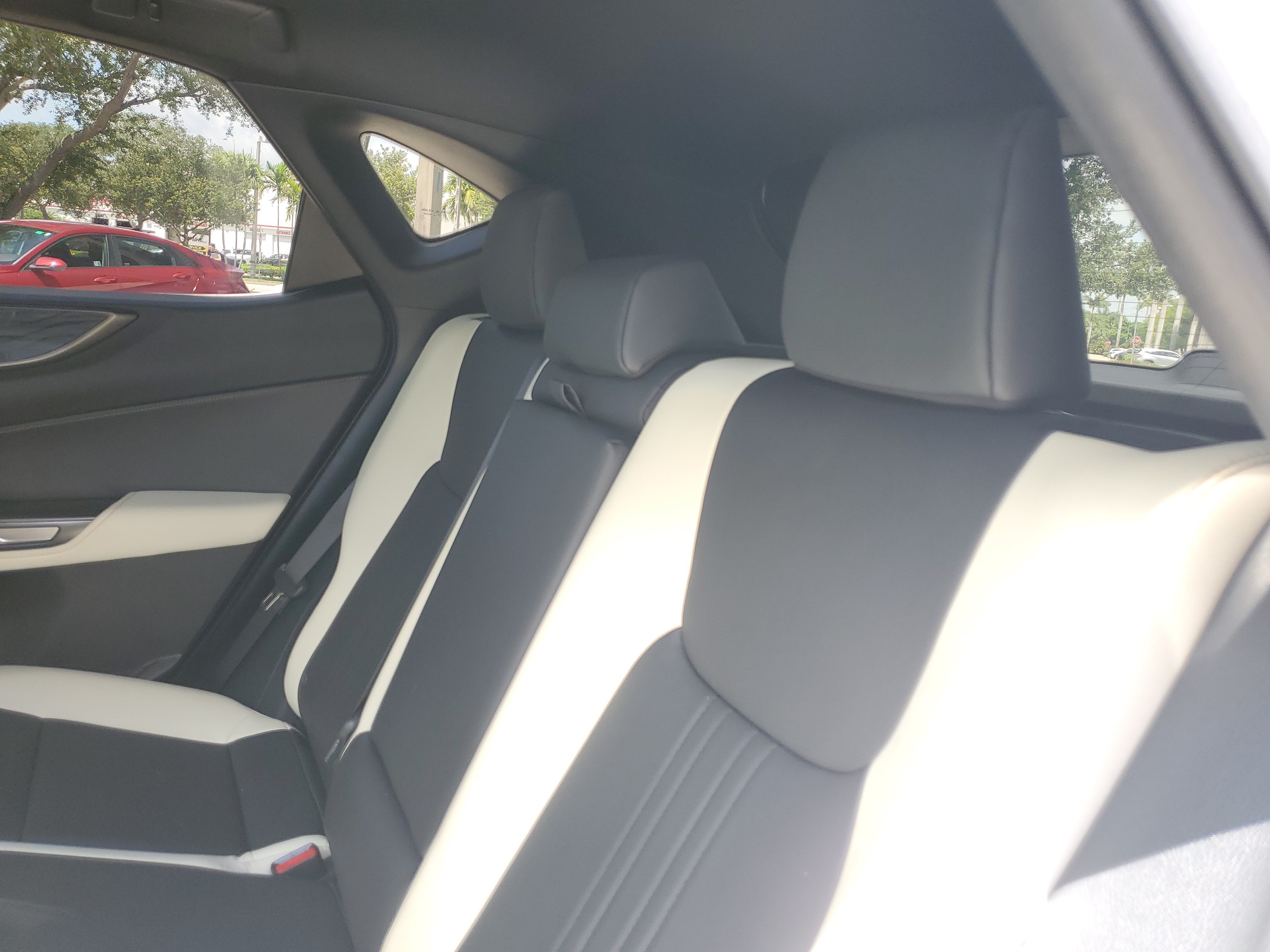 Used 2023 Lexus NX 350 AWD image 12