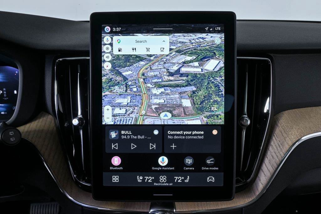 New 2026 Volvo XC60 B5 Plus w/ Protection Package Premier AWD/4WD image 14