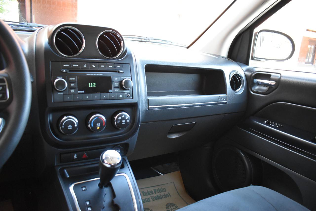 Used 2012 Jeep Compass Sport AWD/4WD image 23