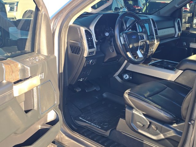 Used 2021 Ford F350 Lariat w/ Lariat Ultimate Package AWD/4WD image 9