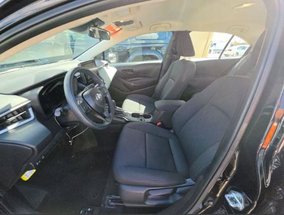 Used 2026 Toyota Corolla LE FWD image 2
