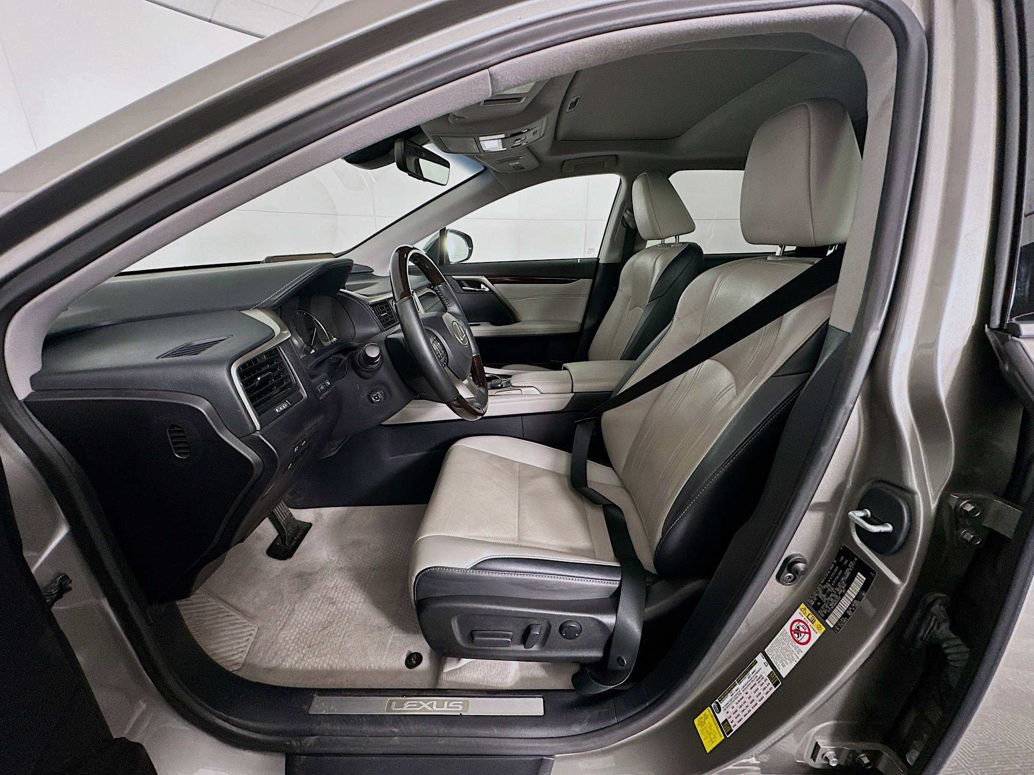Used 2017 Lexus RX 350 FWD image 13