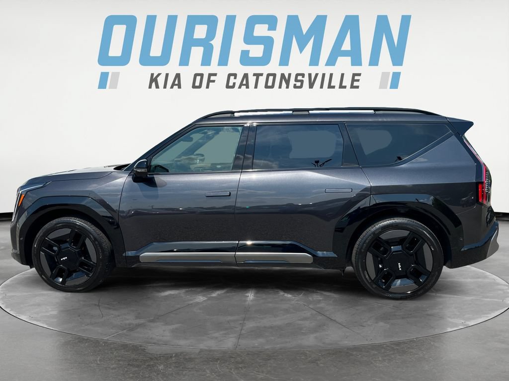 Used 2024 Kia EV9 GT-Line AWD/4WD image 3