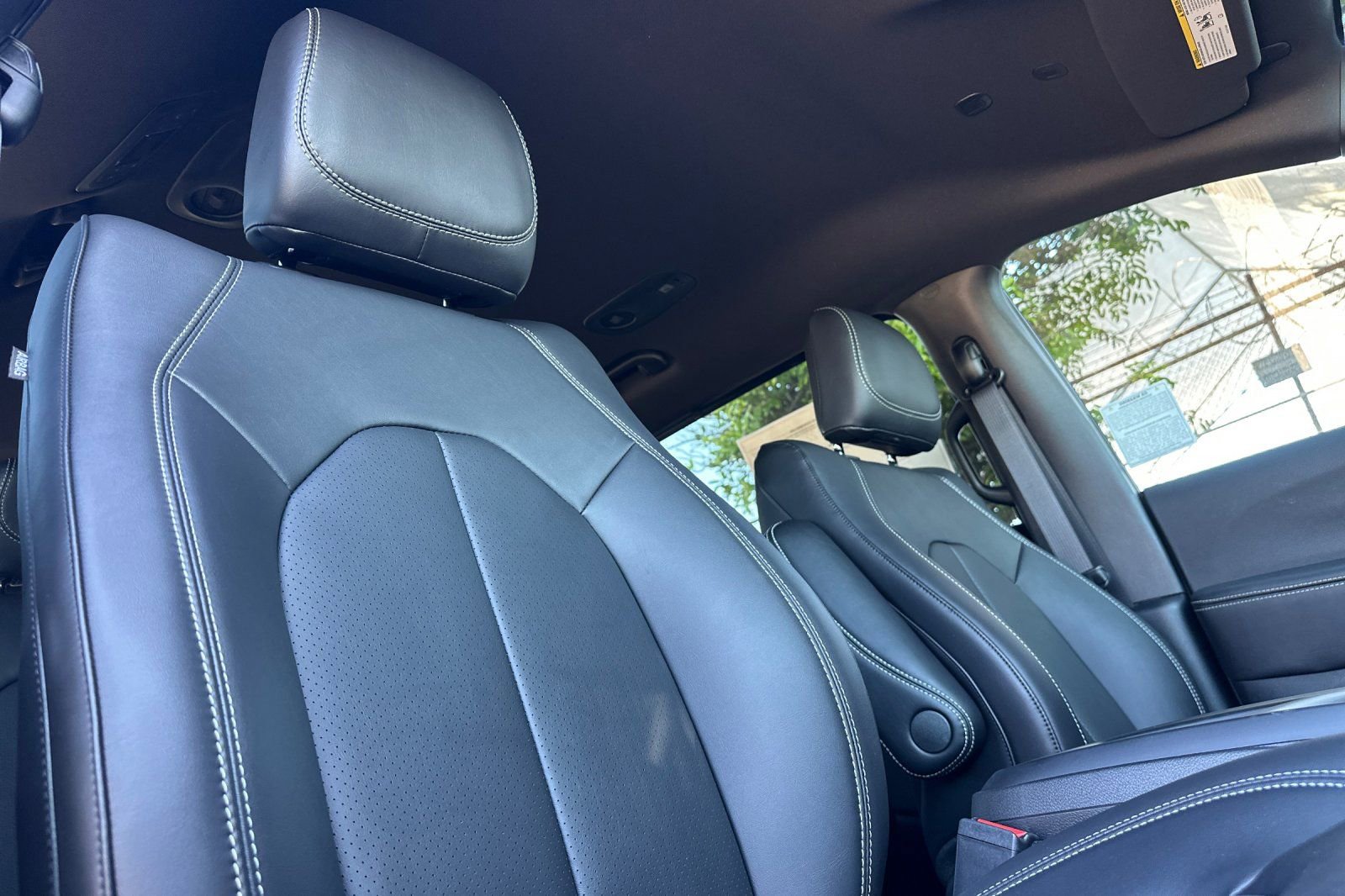 New 2026 Chrysler Voyager LX FWD image 15