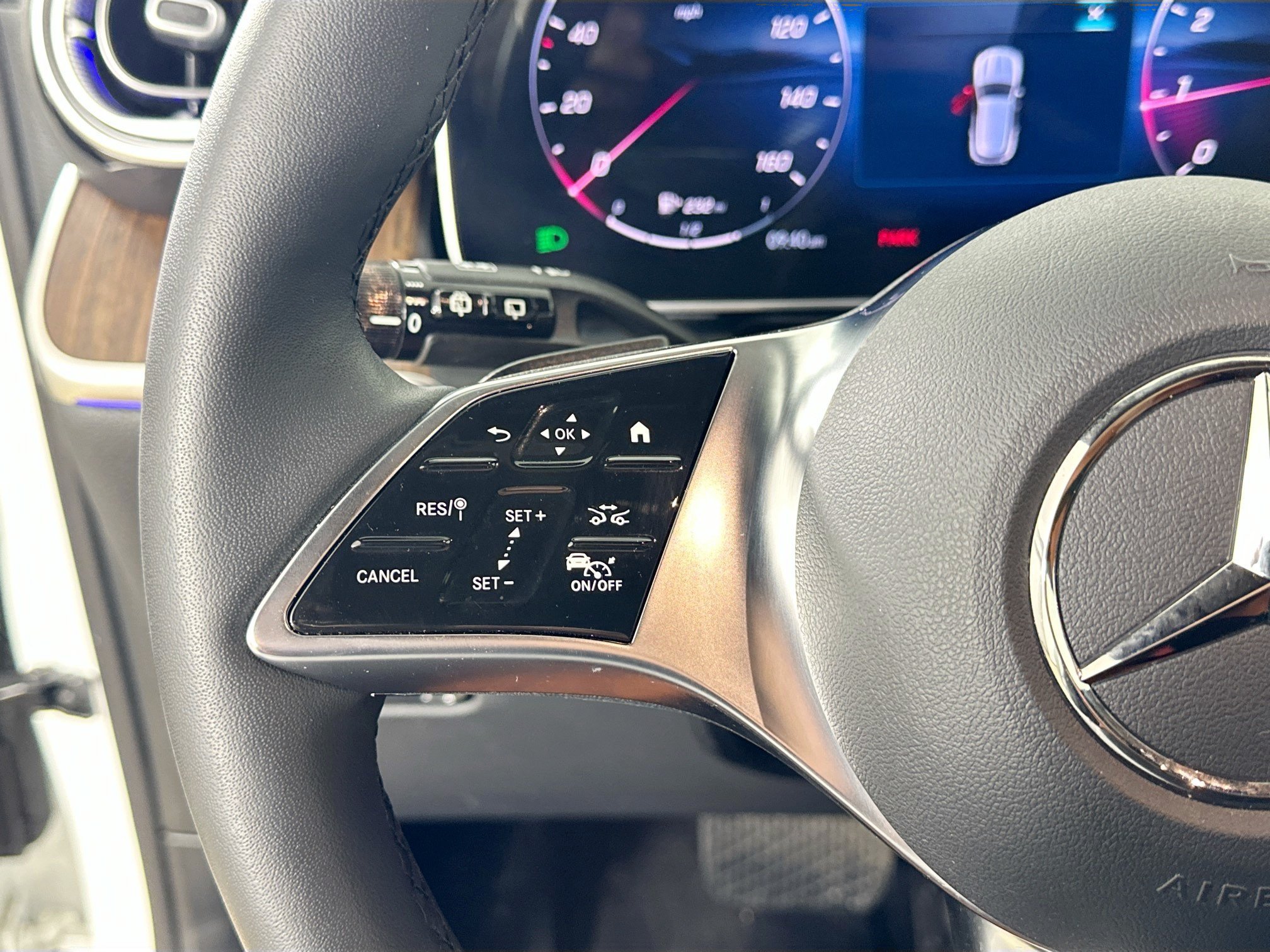 Certified 2026 Mercedes-Benz GLC 300 4MATIC image 12