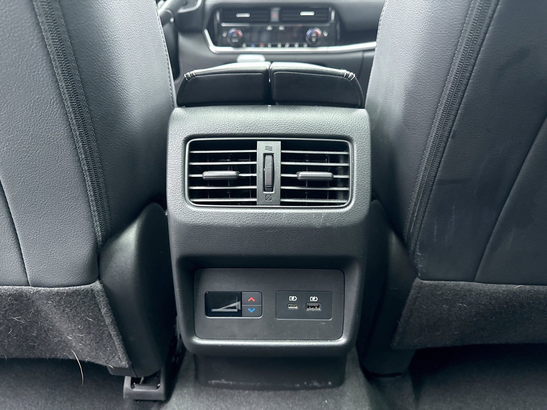 Used 2023 Nissan Rogue SL w/ SL Premium Package image 21