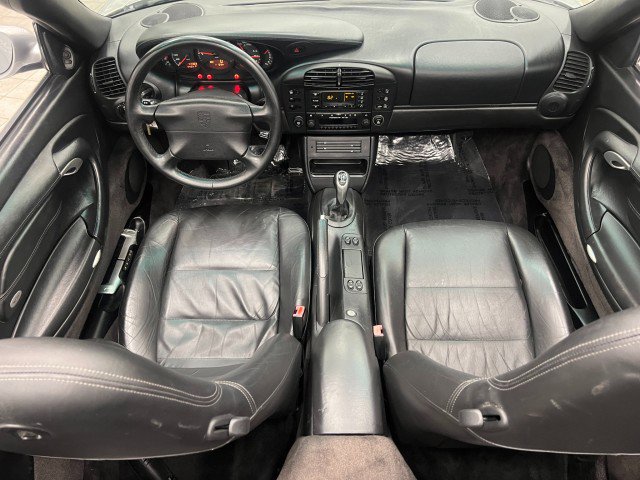 Used 2000 Porsche 911 Cabriolet image 19