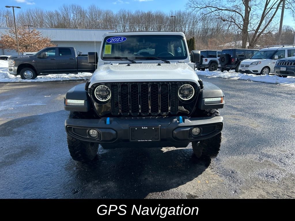 Used 2023 Jeep Wrangler Unlimited w/ Sun & Screen Package image 9