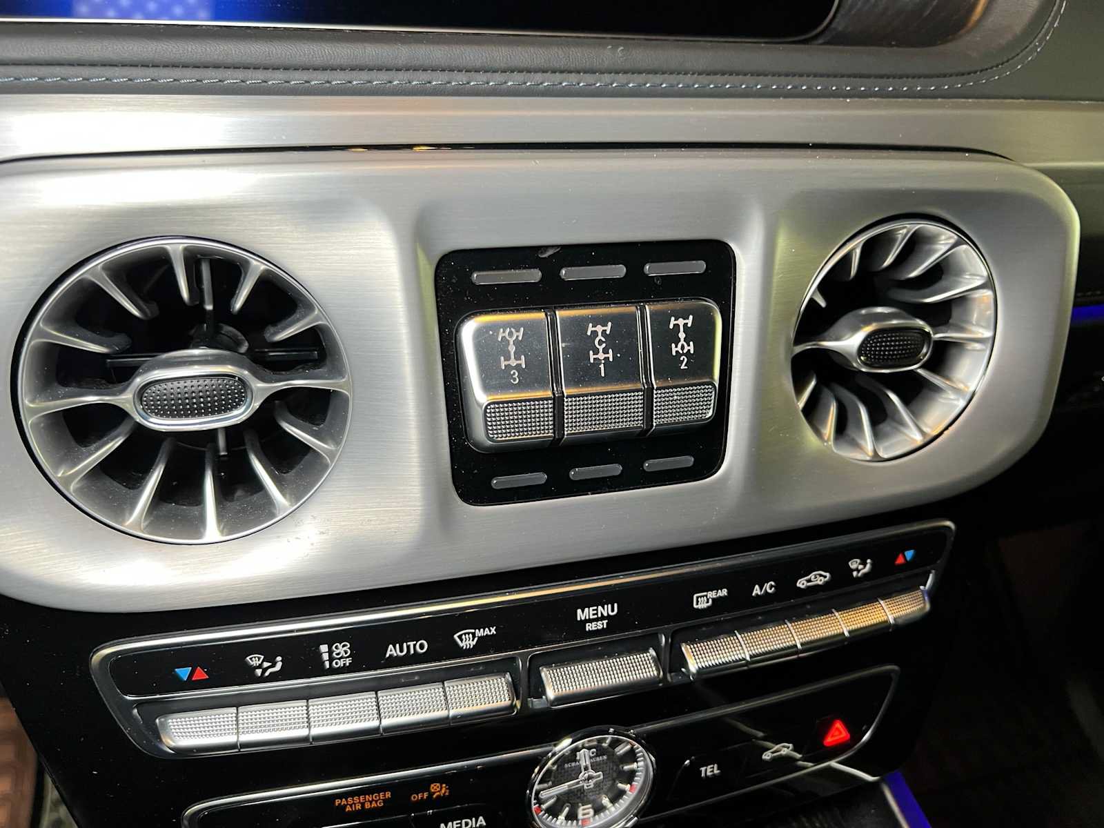 Certified 2024 Mercedes-Benz G 63 AMG 4MATIC image 38