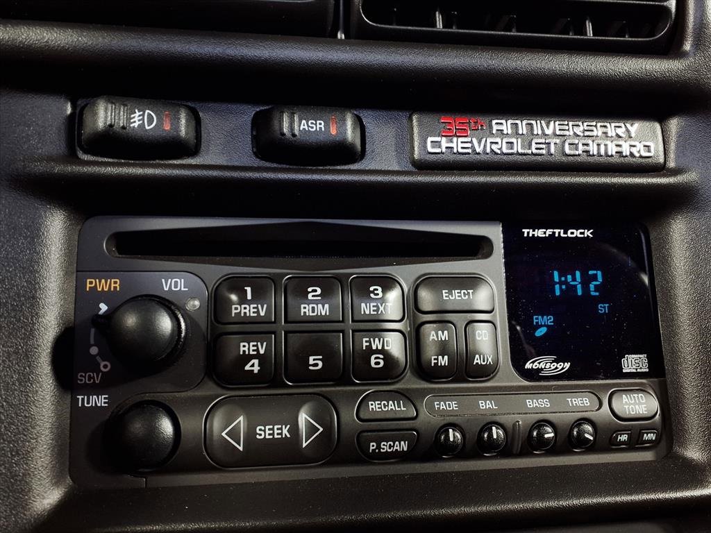 Used 2002 Chevrolet Camaro Z28 w/ SS Performance/Appearance Pkg image 9